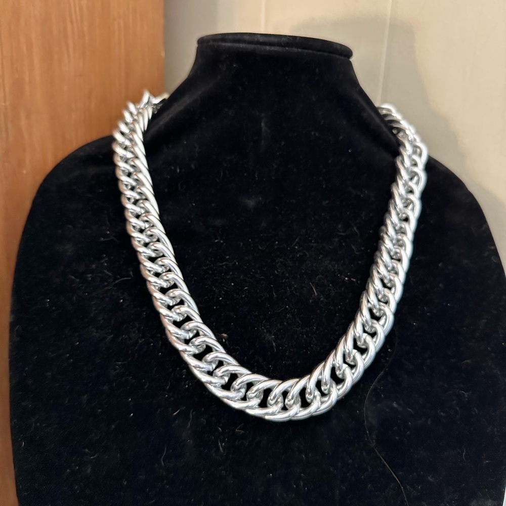 Chic Silver Chain Necklace
